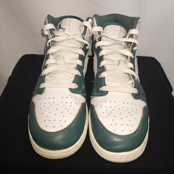AIR JORDAN 1 MID SE (GS) White Oxidized Green Sail Size 6Y Excellent Condition - Picture 3 of 14